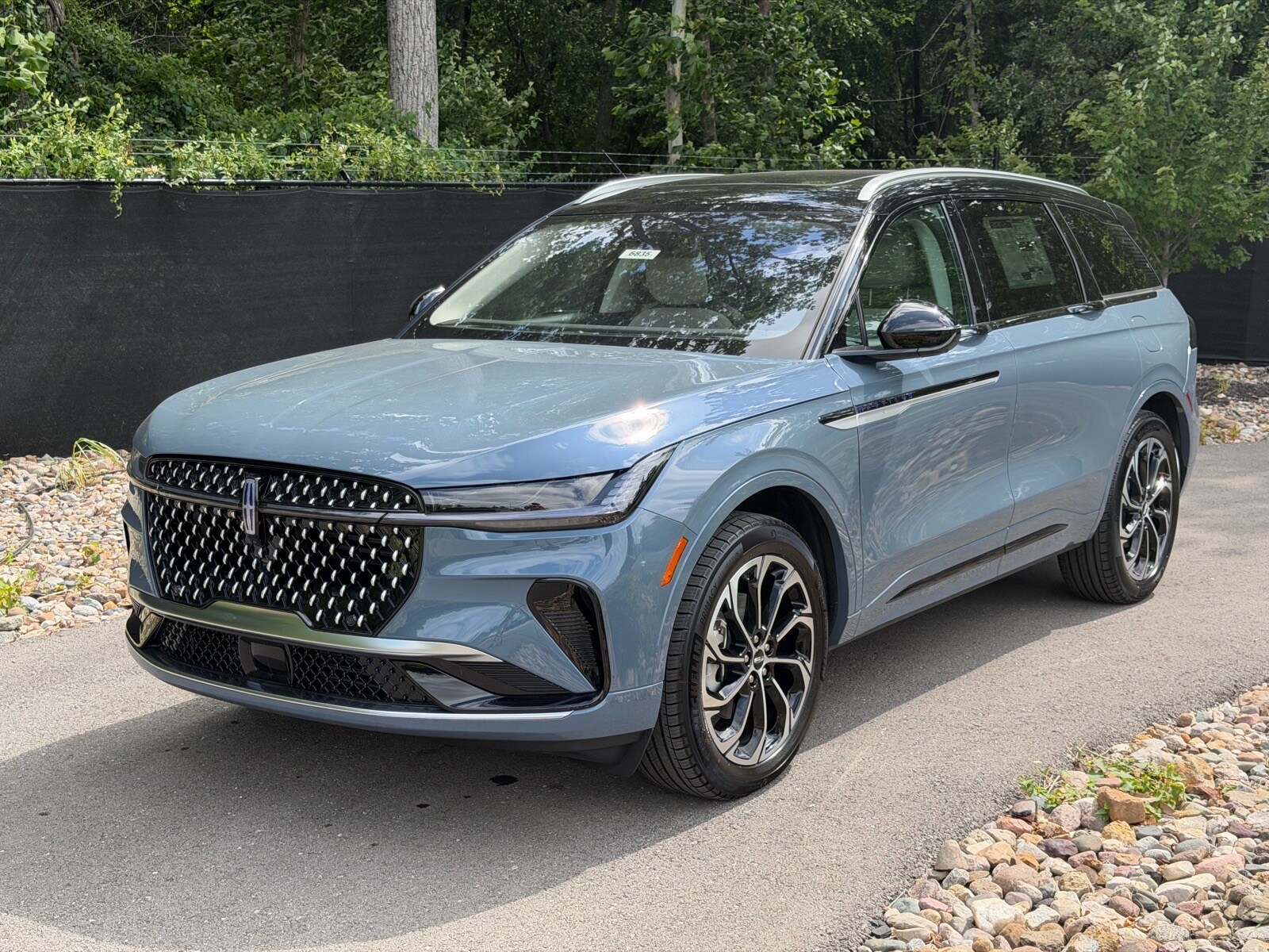 Whisper Blue Metallic Clearcoat 2026 Lincoln Nautilus SUV / Crossover All-Wheel Drive Continuously Variable Transmission
