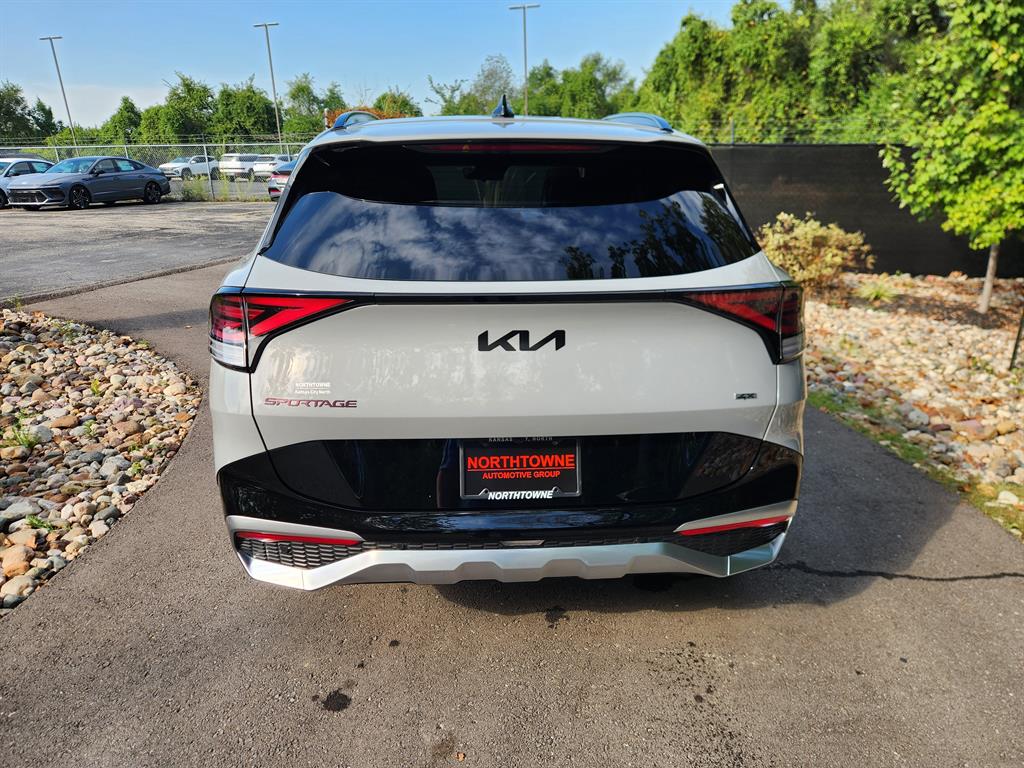 2025 Kia Sportage photo 4