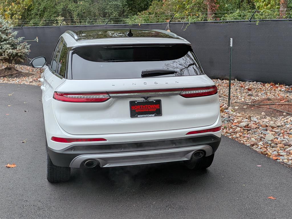 2023 Lincoln Corsair Reserve photo 4