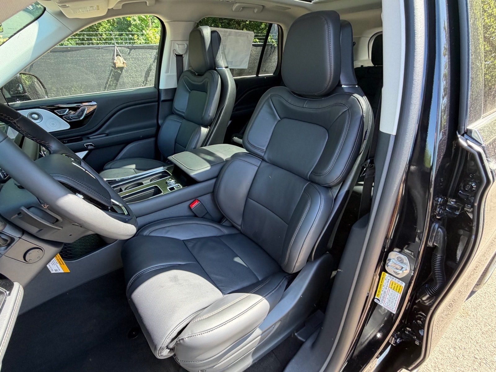 2026 Lincoln Aviator Reserve - Photo 25