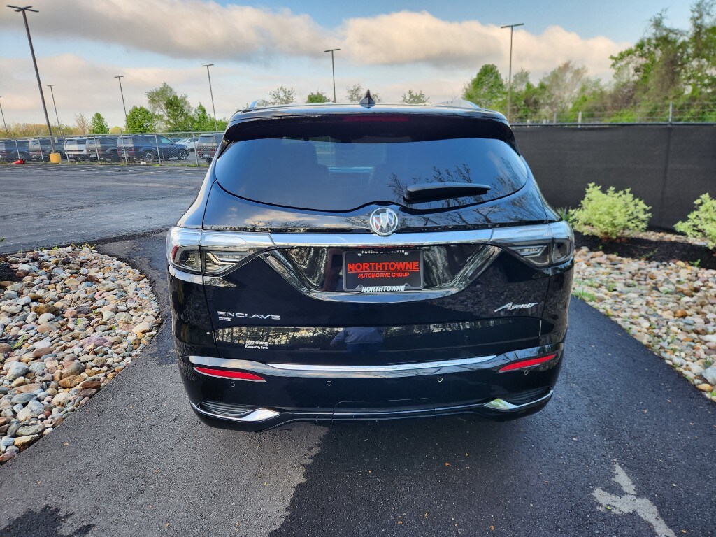 2022 Buick Enclave Avenir photo 4