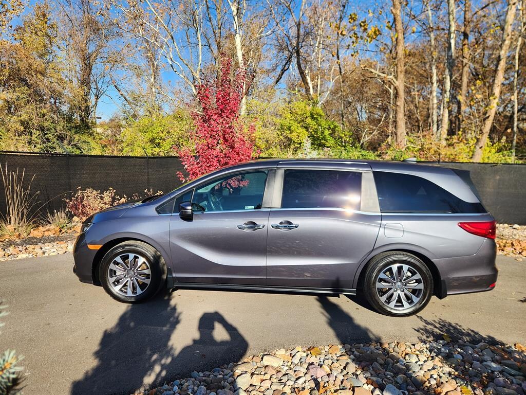 Used 2024 Honda Odyssey EX-L Passenger Van