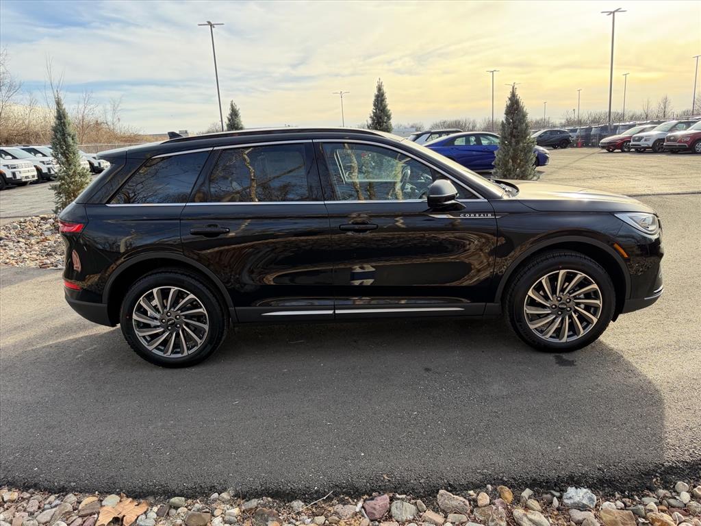 2026 Lincoln Corsair Reserve - Photo 6