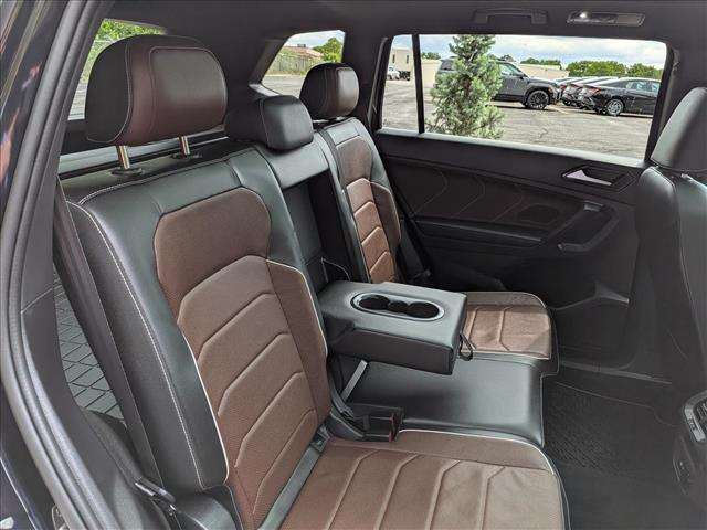 2024 Volkswagen Tiguan SEL R-LINE - Photo 16