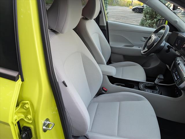 2024 Hyundai Kona SEL - Photo 12