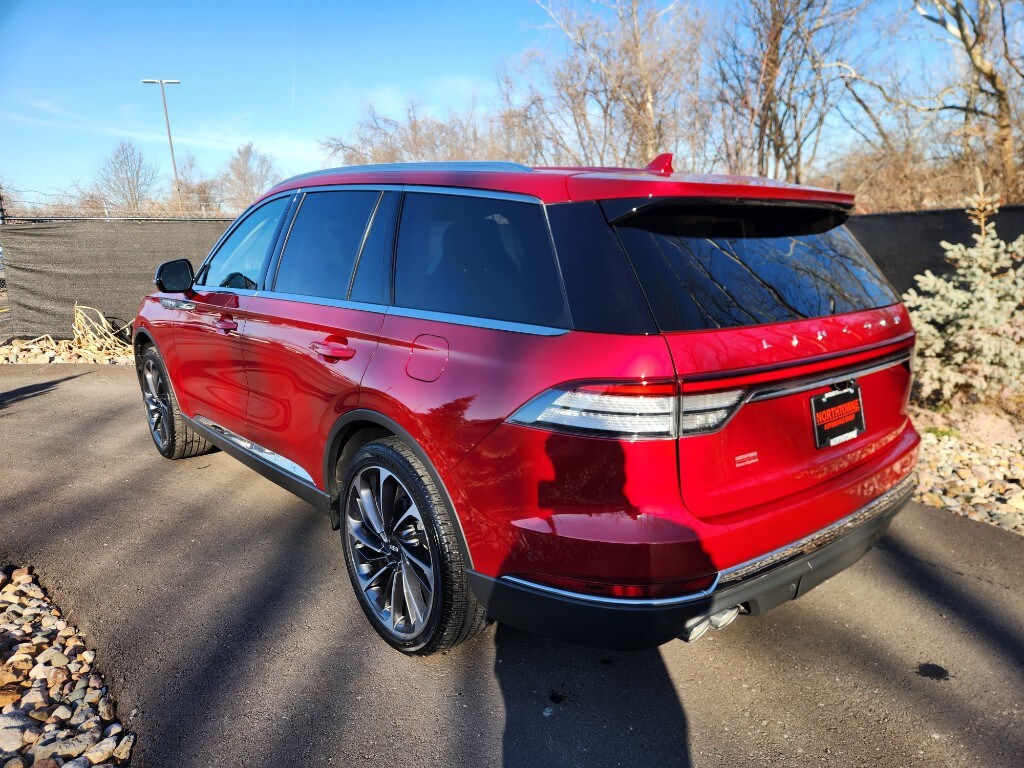 2020 Lincoln Aviator Reserve photo 3