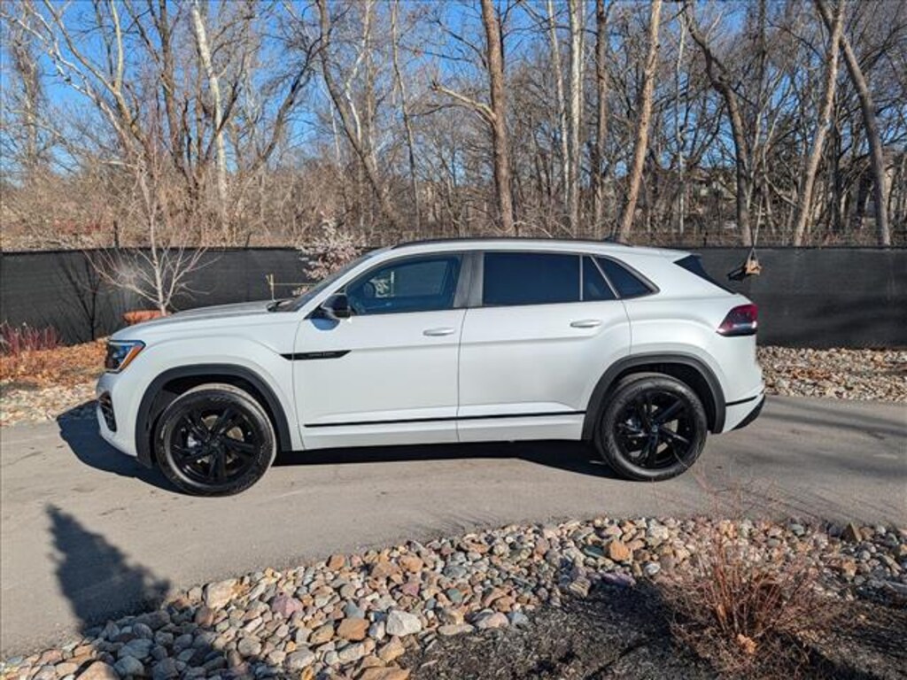 Certified 2025 Volkswagen Atlas Cross Sport 2.0T SEL R-Line Black SUV