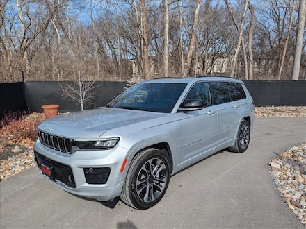 2025 Jeep Grand Cherokee L Overland SUV