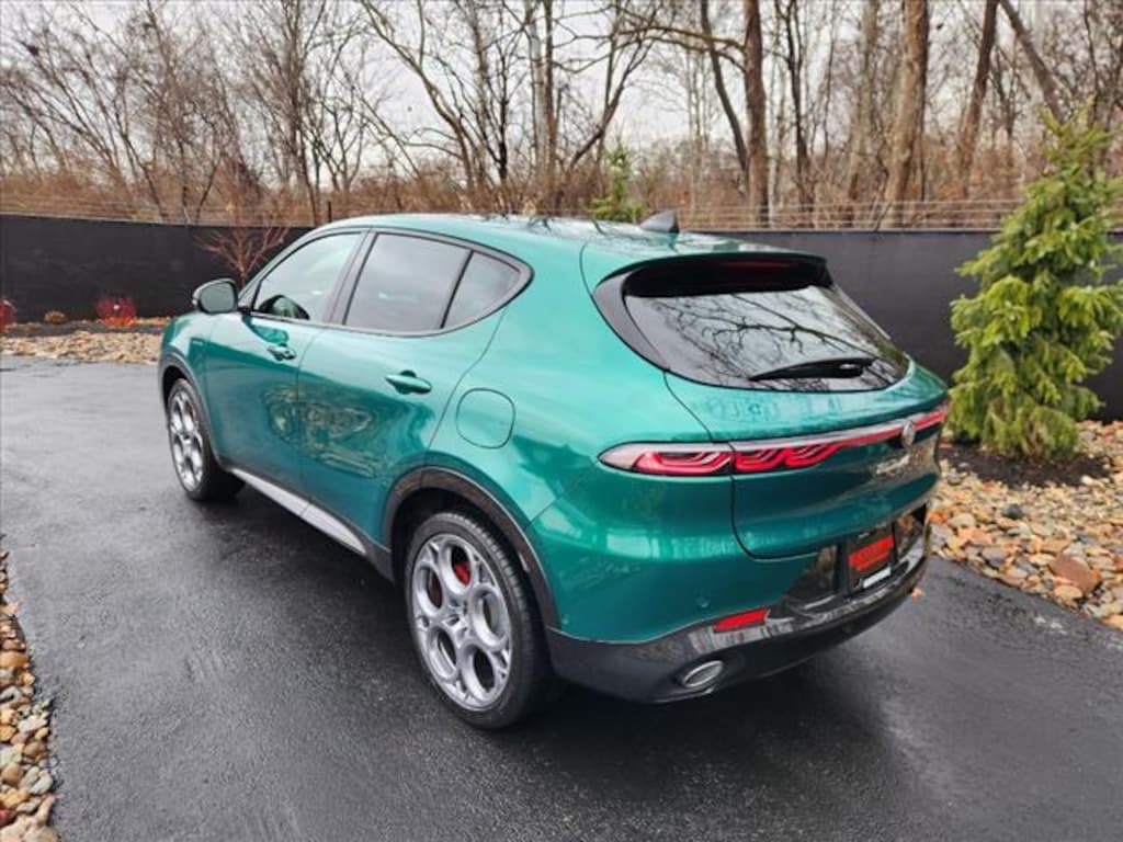 Used 2024 Alfa Romeo Tonale Veloce SUV