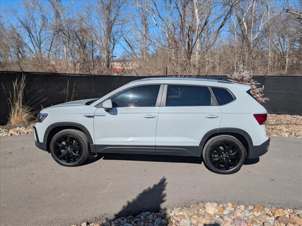 Certified 2023 Volkswagen Taos 1.5T SE SUV