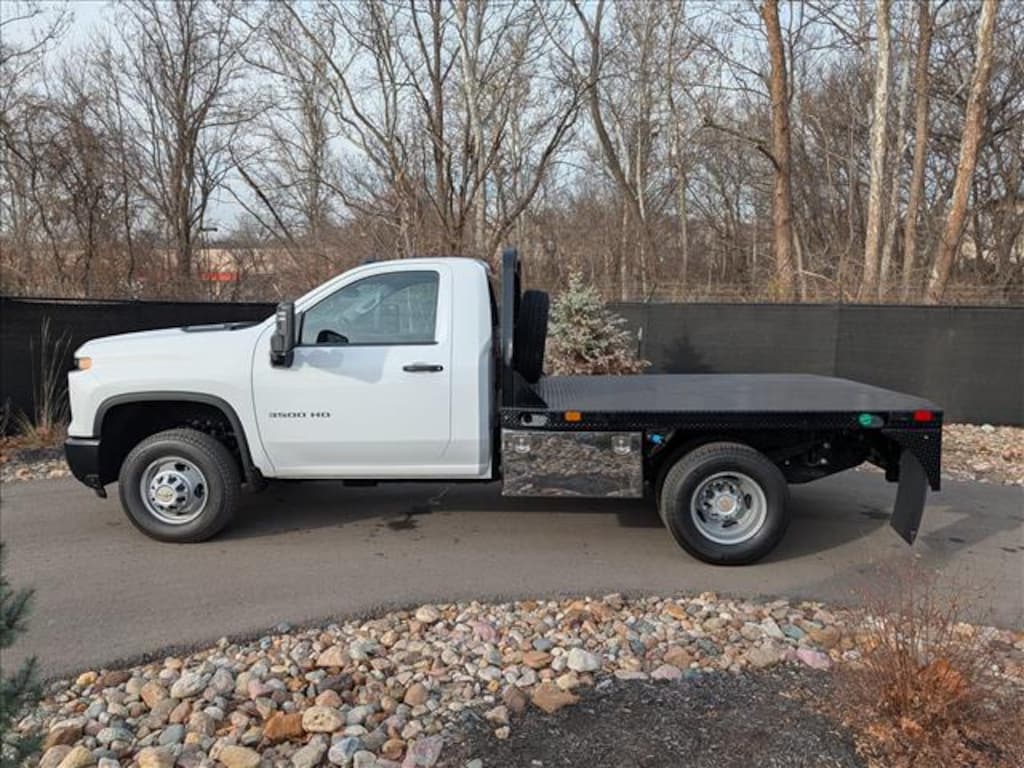 Used 2024 Chevrolet Silverado 3500 HD Chassis Work Truck Truck Regular Cab
