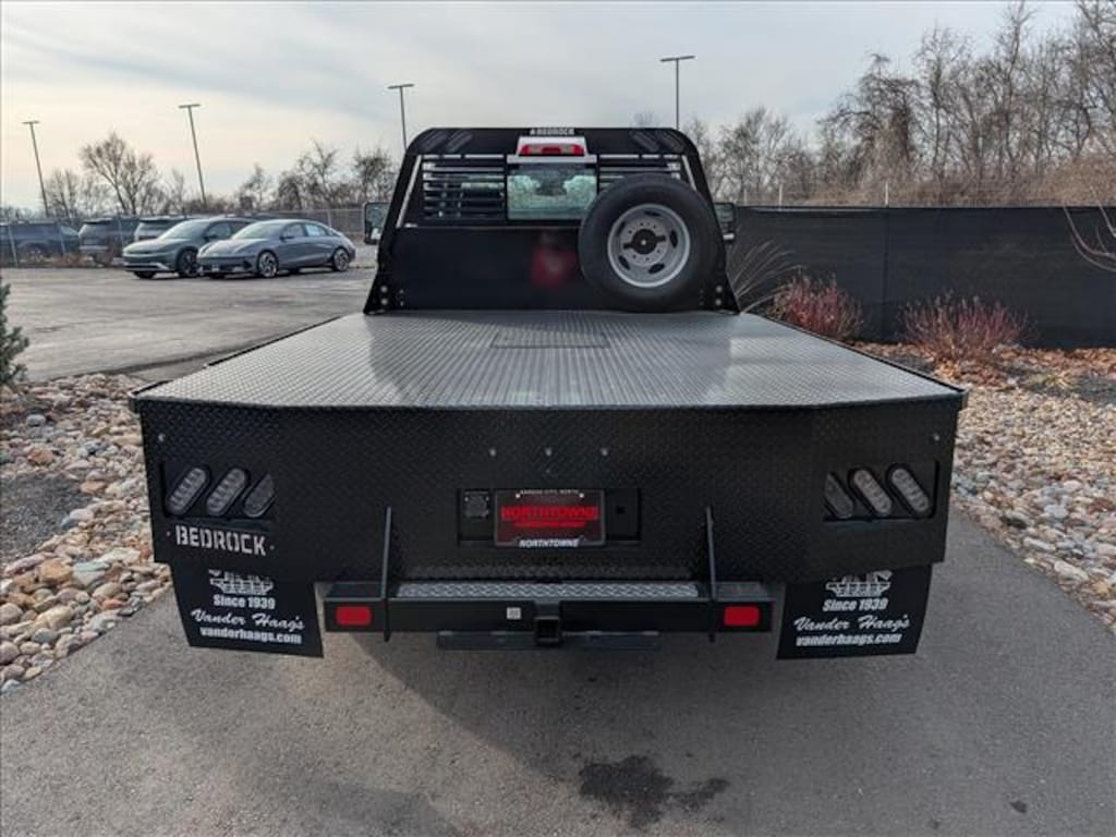 Used 2024 Chevrolet Silverado 3500 HD Chassis Work Truck Truck Regular Cab