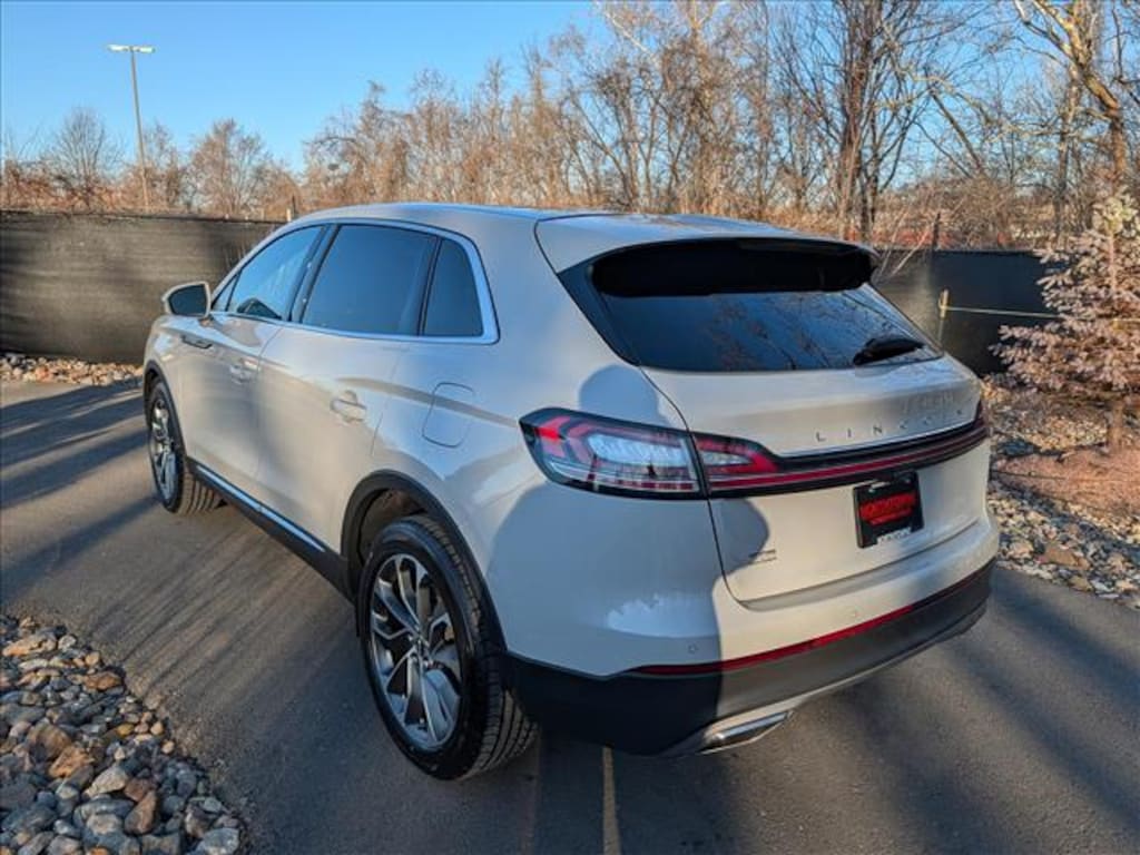 Used 2022 Lincoln Nautilus Reserve SUV