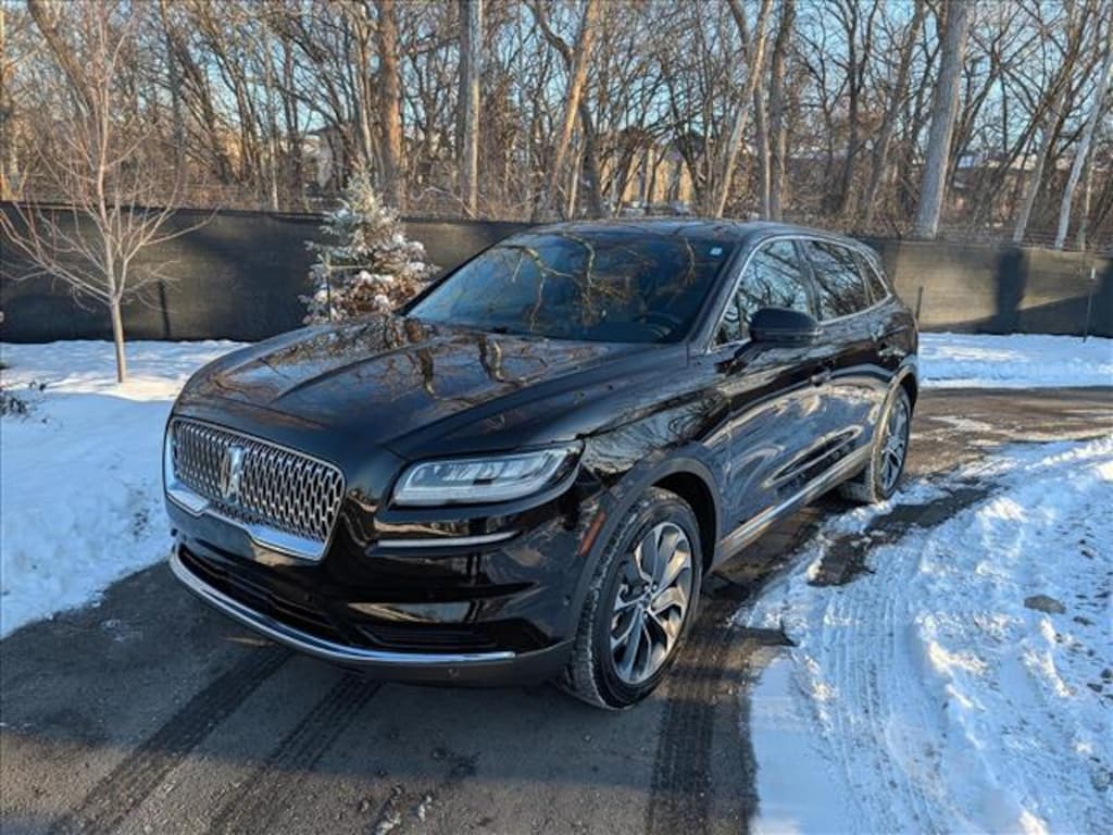 Used 2023 Lincoln Nautilus Reserve SUV
