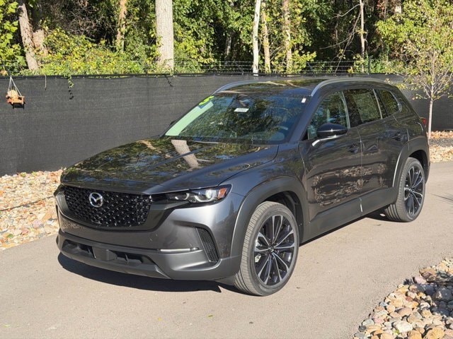 2025 Mazda CX-50 Premium Plus's photo
