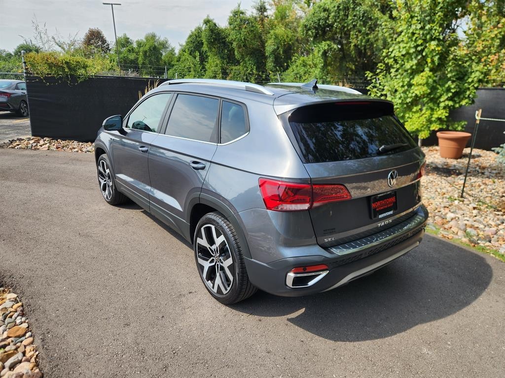 Certified 2022 Volkswagen Taos 1.5T SEL 4MOTION SUV