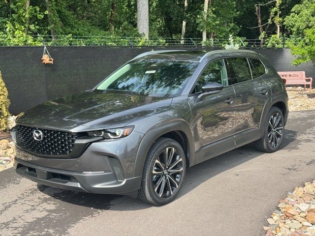 2025 Mazda CX-50 Premium Plus's photo