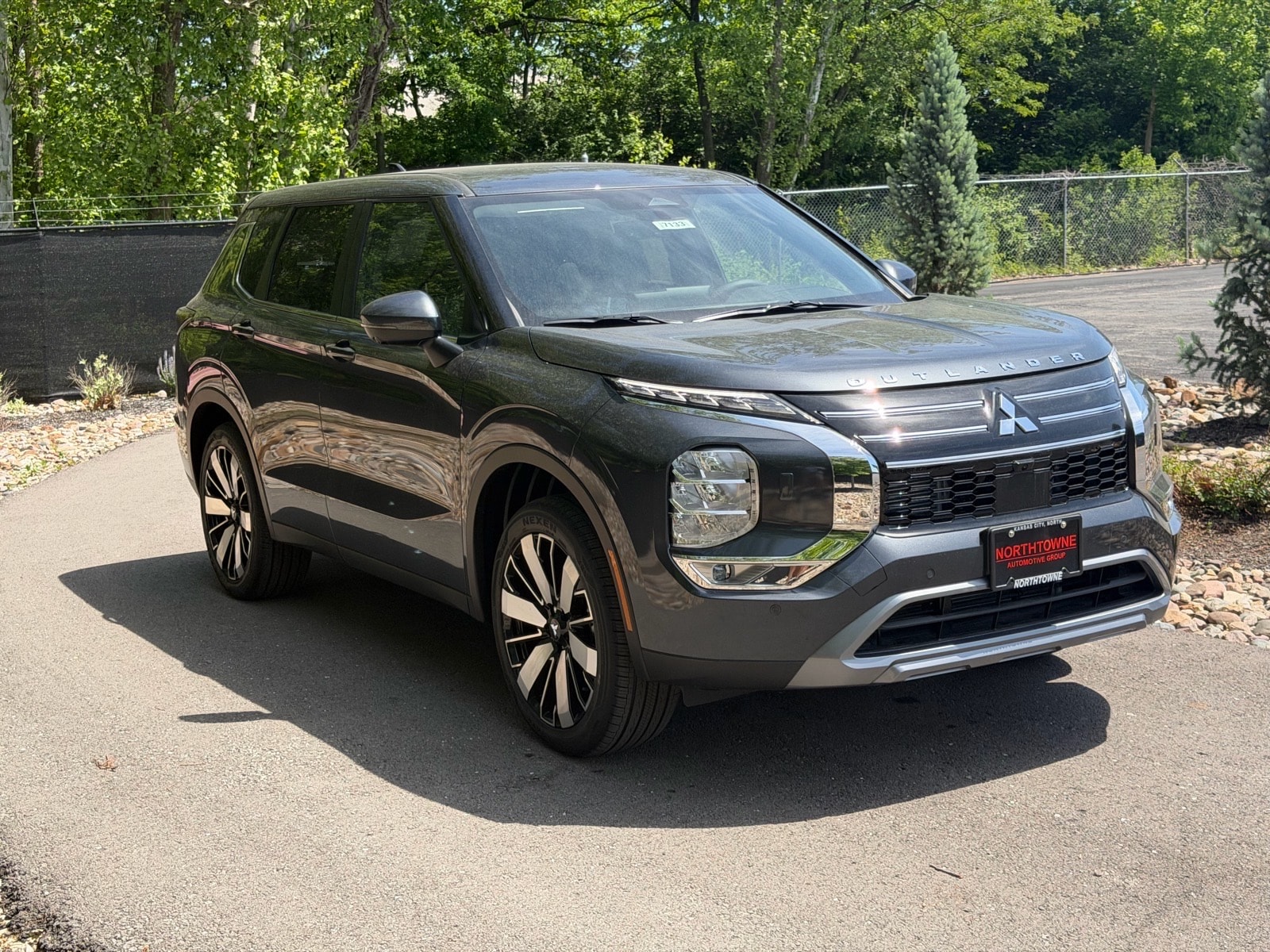 2026 Mitsubishi Outlander SE - Photo 7