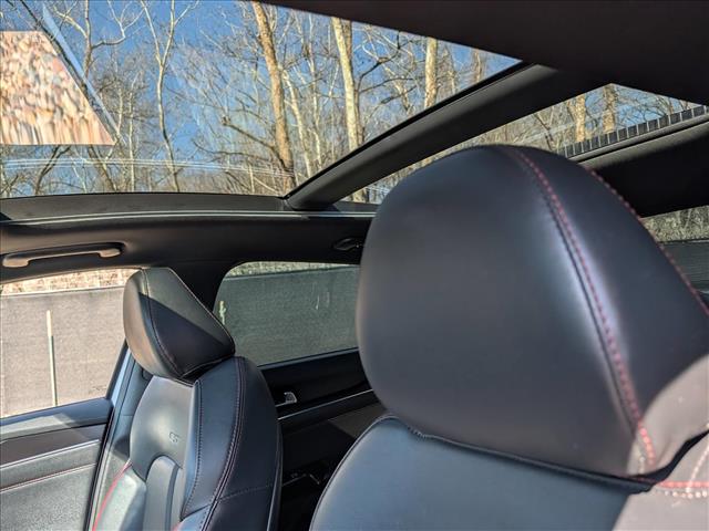 2023 Kia K5 GT - Photo 28