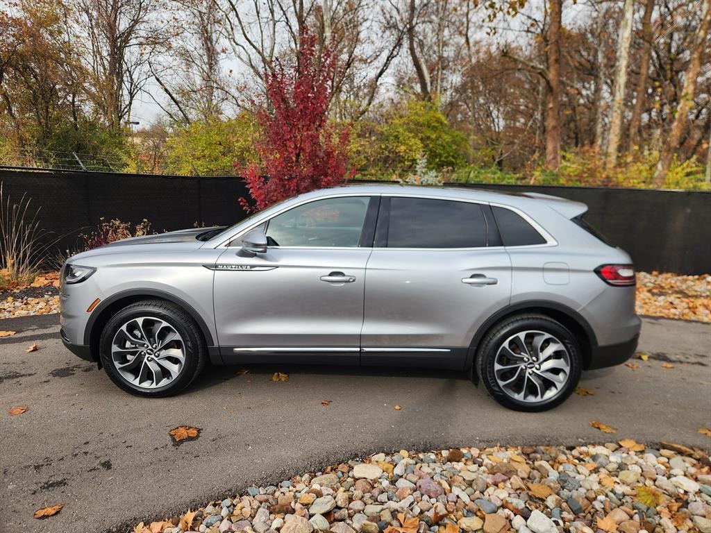 Used 2021 Lincoln Nautilus Reserve SUV