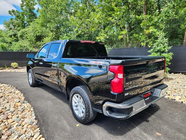 2021 Chevrolet Silverado 1500 LTZ photo 3