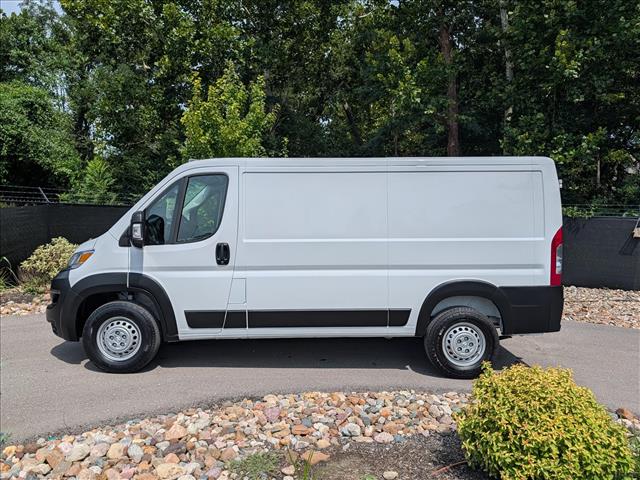 Used 2025 RAM ProMaster Cargo Van Base with VIN 3C6LRVVG0SE512929 for sale in Kansas City