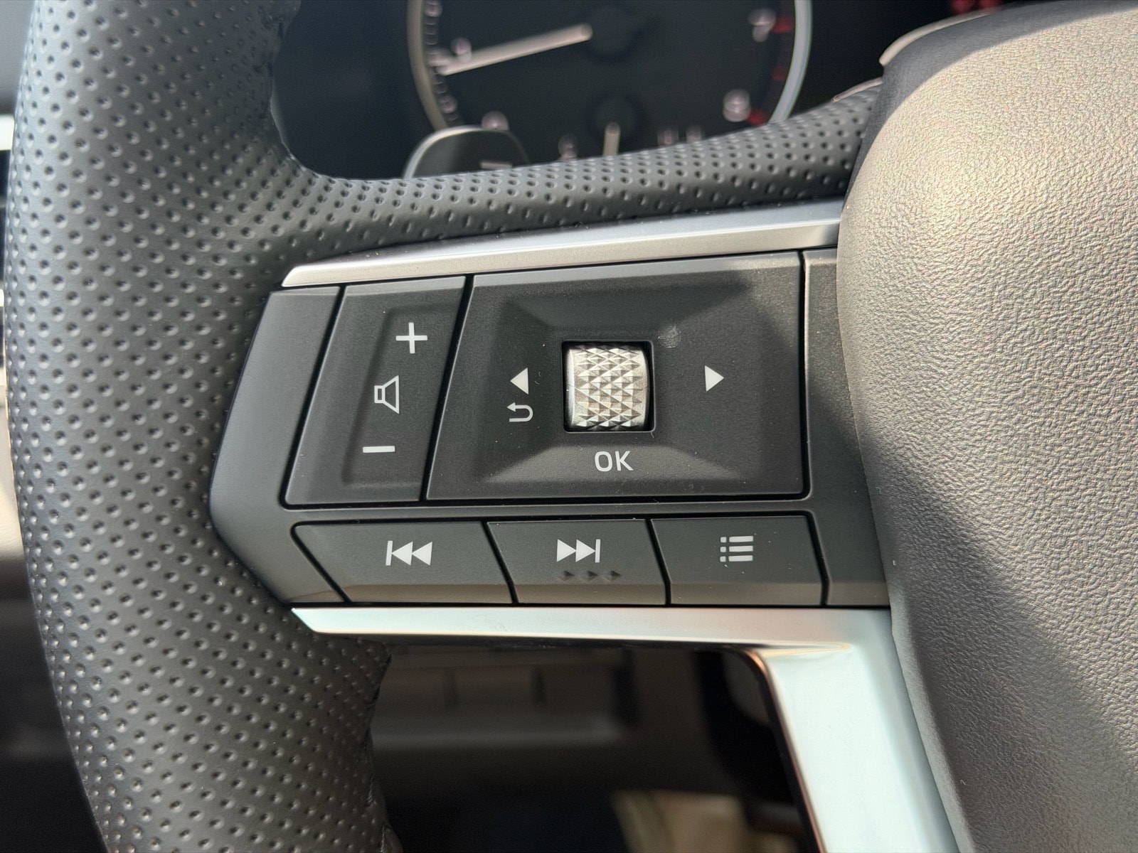 2026 Mitsubishi Outlander SE - Photo 26