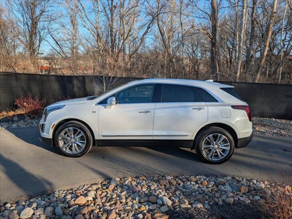 Used 2026 CADILLAC XT5 Premium Luxury SUV