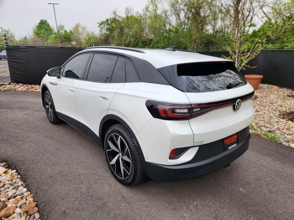 2023 Volkswagen ID.4 Pro S photo 3