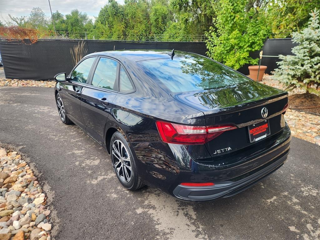Used 2024 Volkswagen Jetta 1.5T Sport Sedan