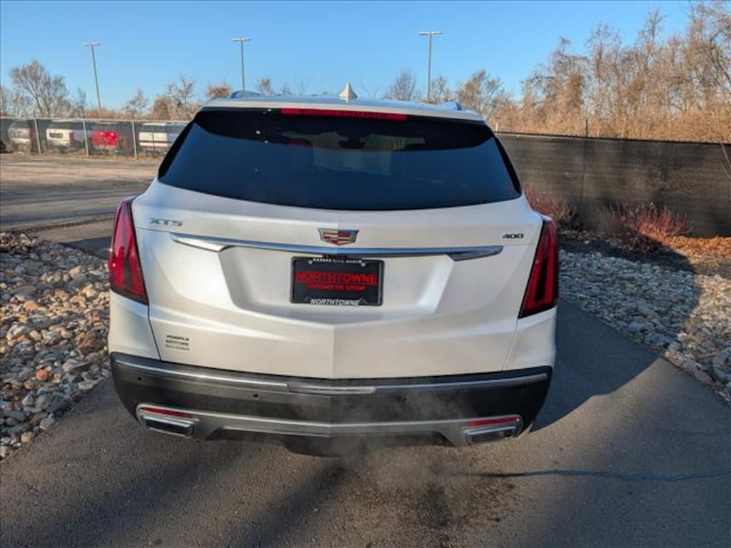 Used 2026 CADILLAC XT5 Premium Luxury SUV