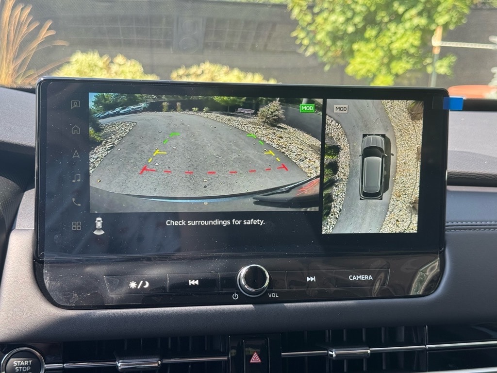 2025 Mitsubishi Outlander SE - Photo 30