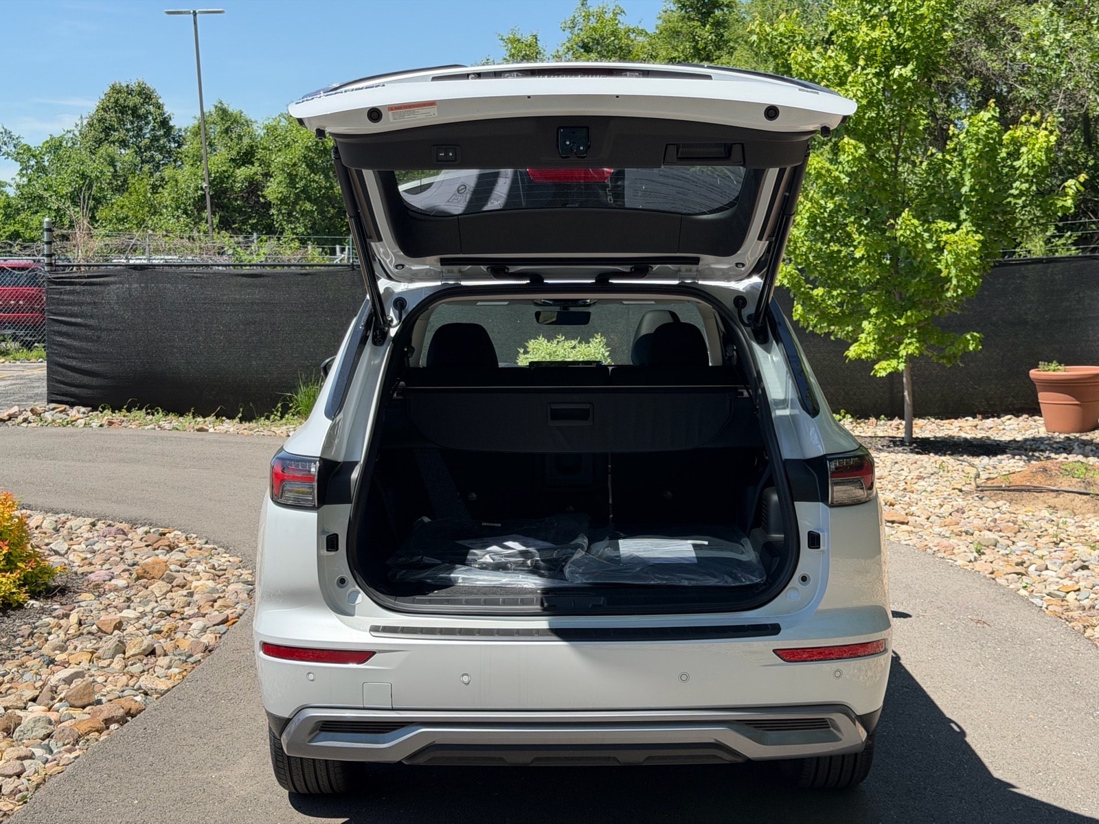 2026 Mitsubishi Outlander SE - Photo 15