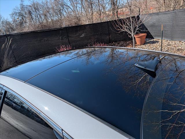 2023 Kia K5 GT - Photo 22