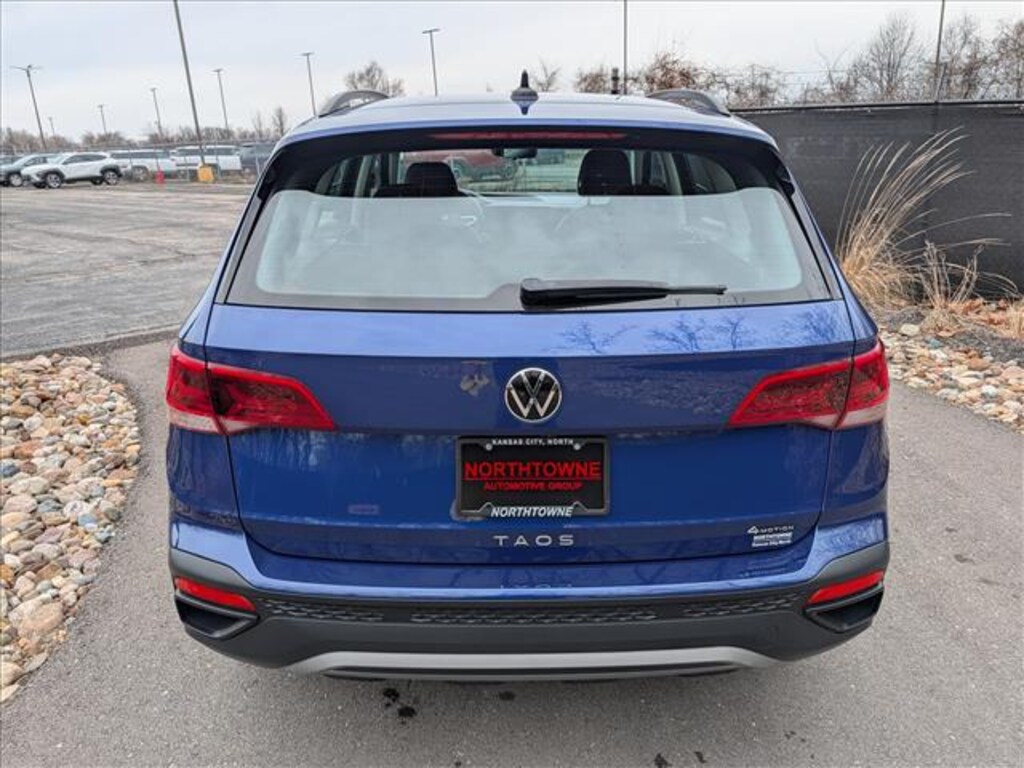 Used 2024 Volkswagen Taos 1.5T S SUV
