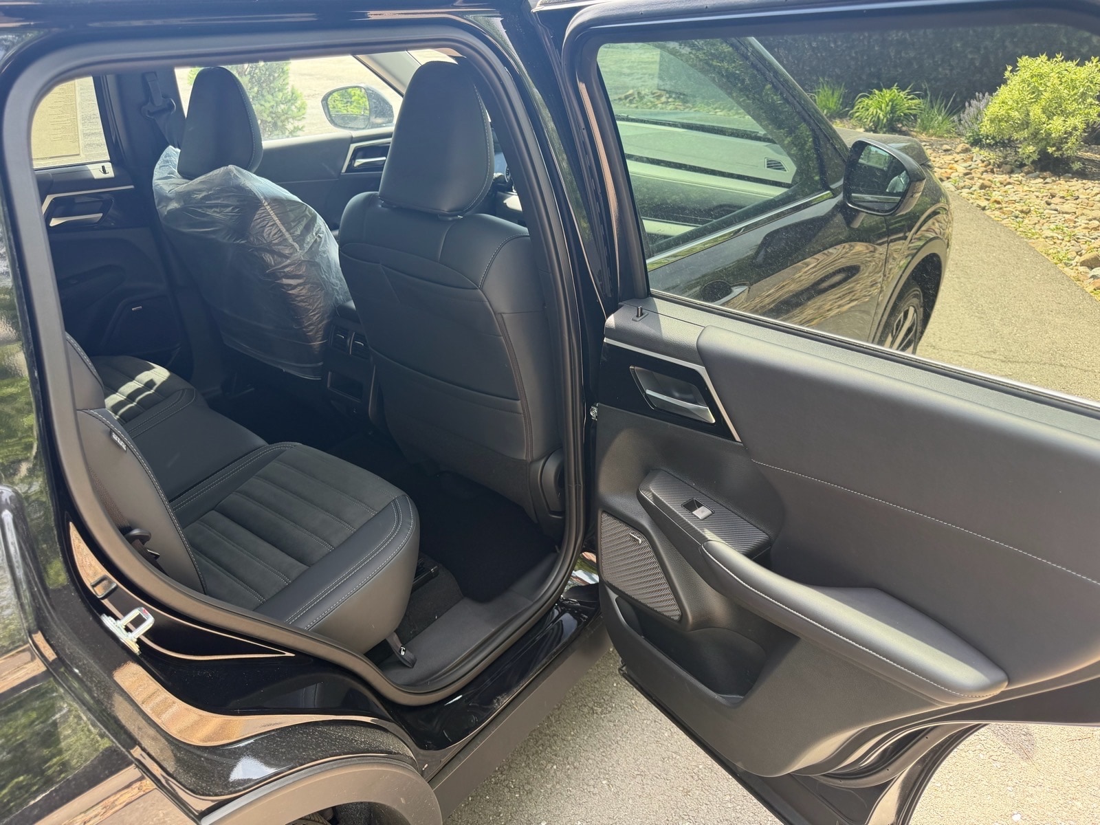 2026 Mitsubishi Outlander SE - Photo 13