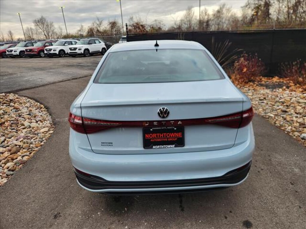 Used 2025 Volkswagen Jetta 1.5T Sport Sedan
