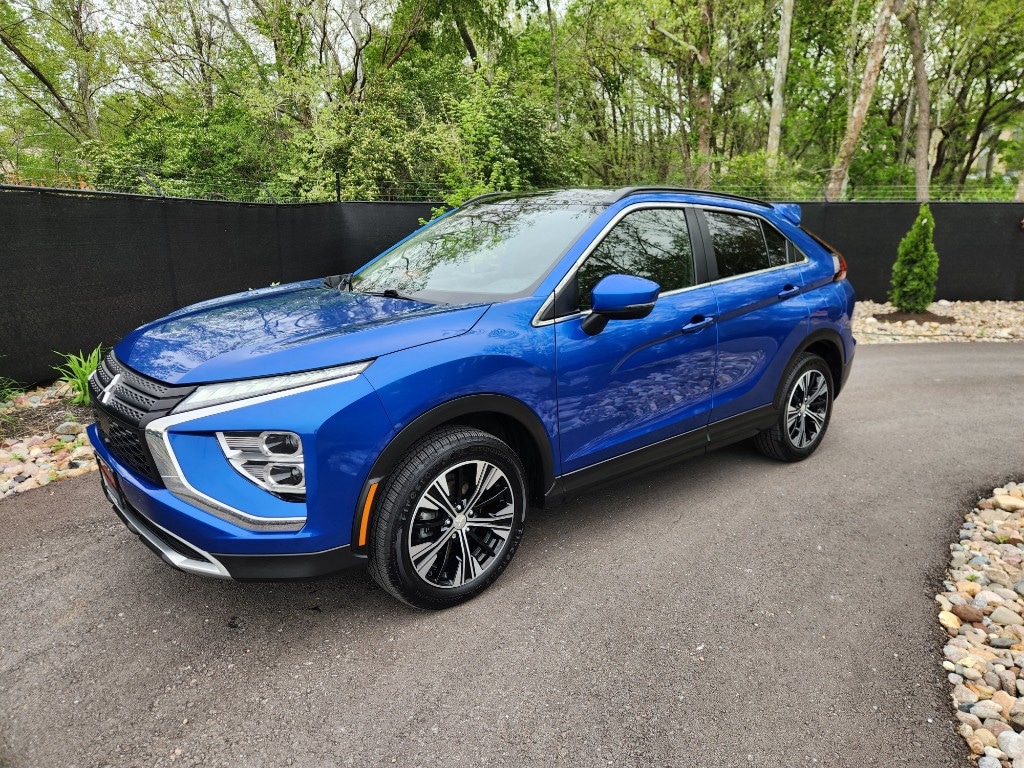 Used 2022 Mitsubishi Eclipse Cross SE with VIN JA4ATWAA1NZ006411 for sale in Kansas City