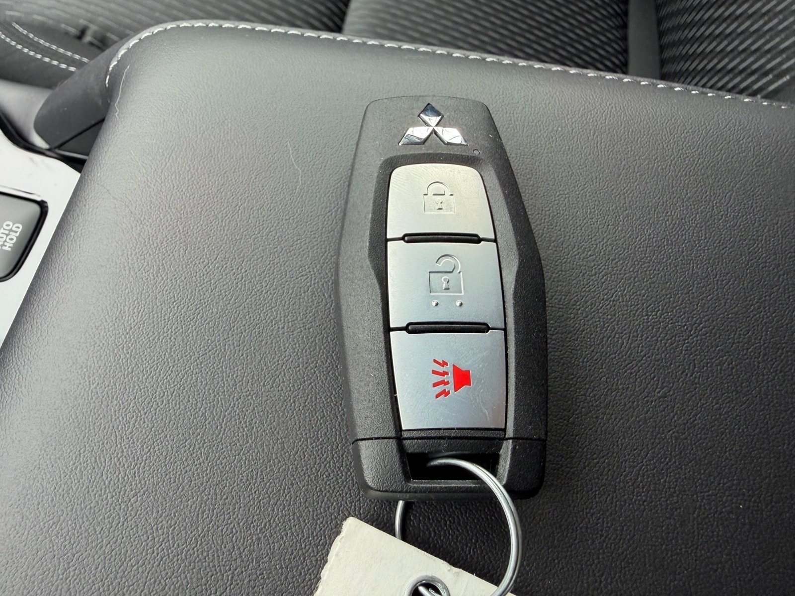 2026 Mitsubishi Outlander ES - Photo 32
