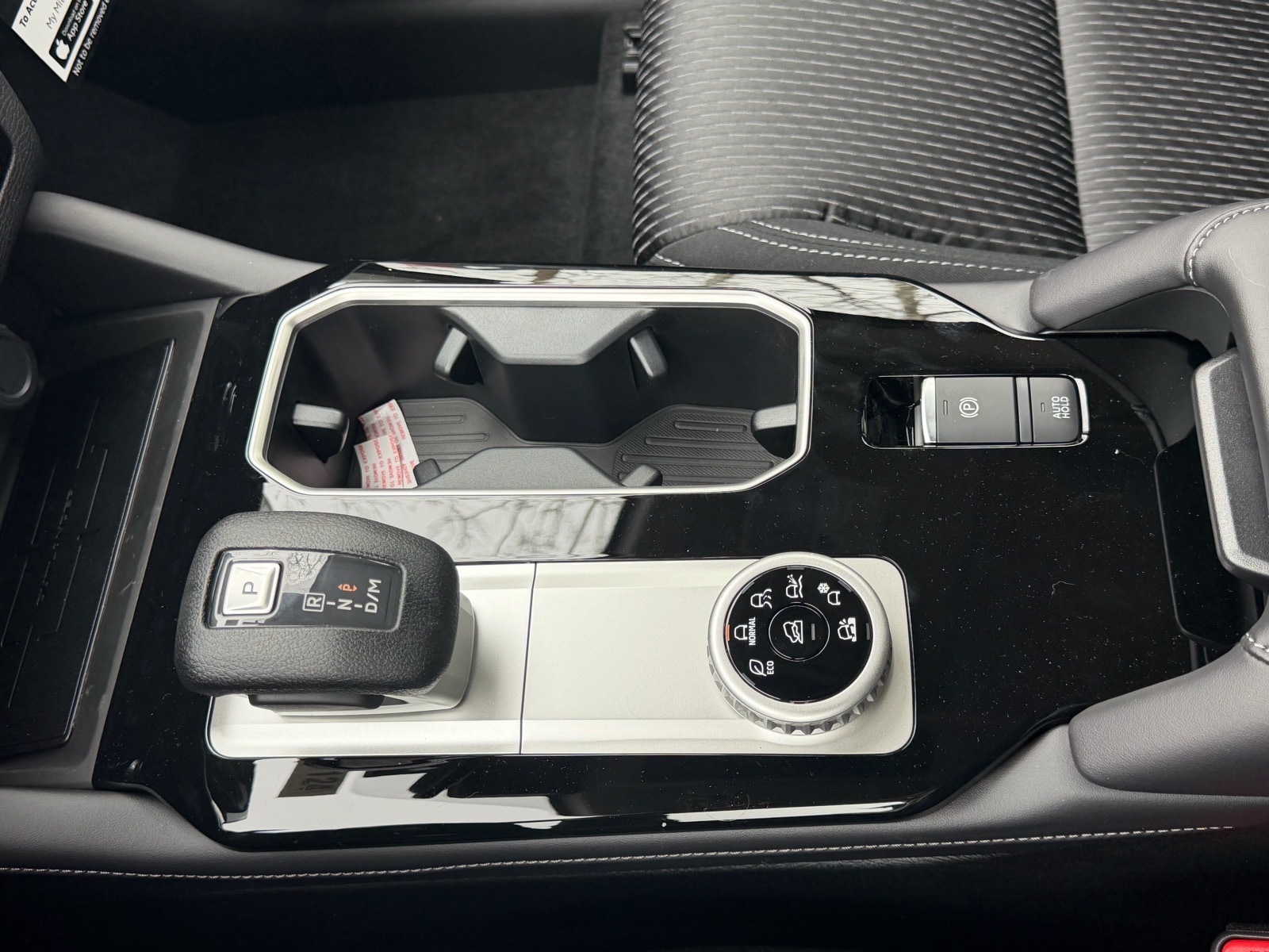 2026 Mitsubishi Outlander ES - Photo 30