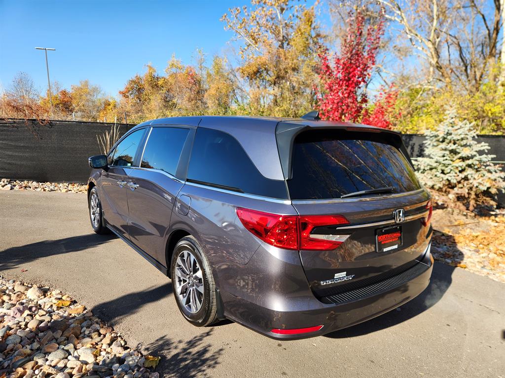 2024 Honda Odyssey EX-L photo 3