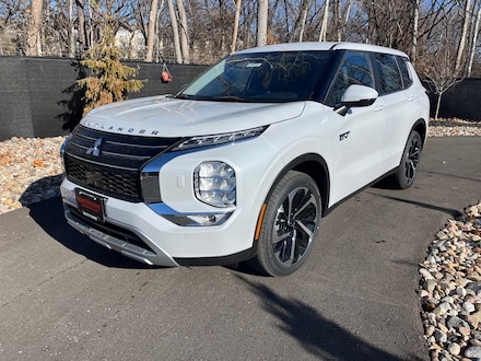 2025 Mitsubishi Outlander PHEV SE SUV