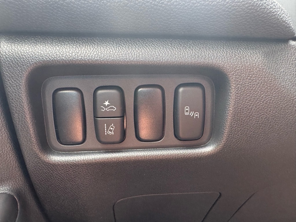 2025 Mitsubishi Outlander Sport SE - Photo 23