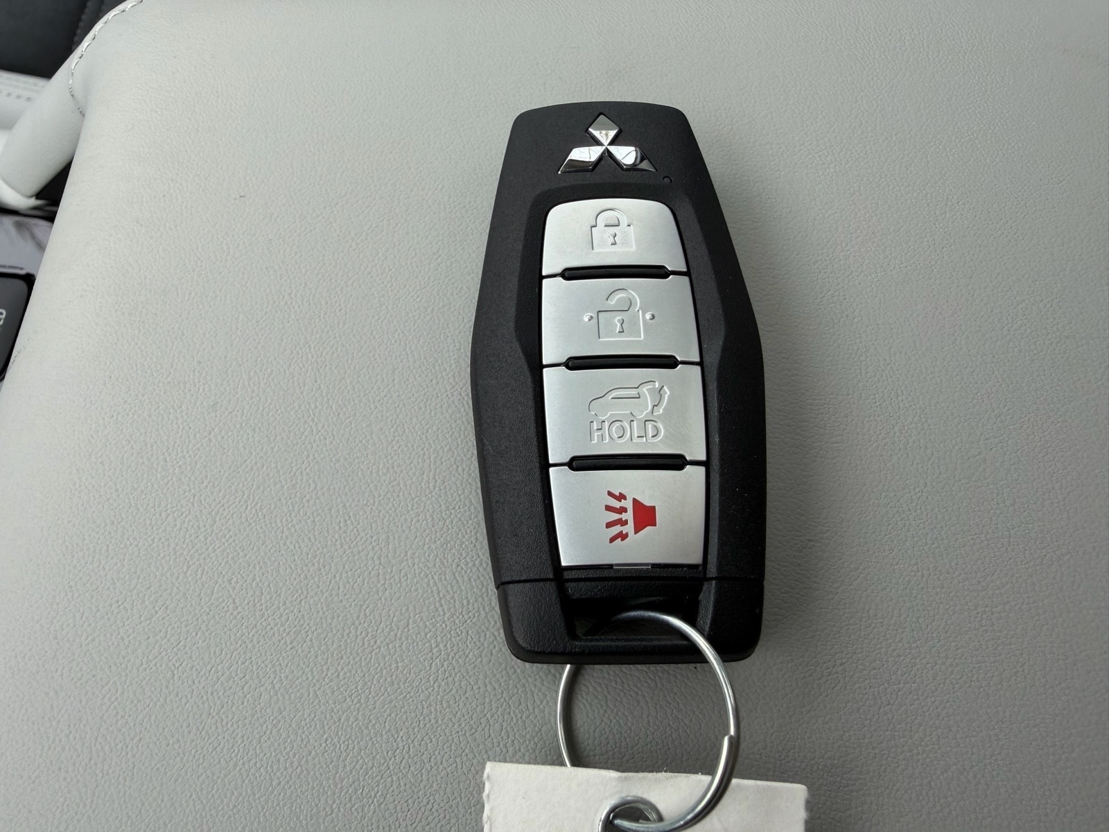 2026 Mitsubishi Outlander SE - Photo 36