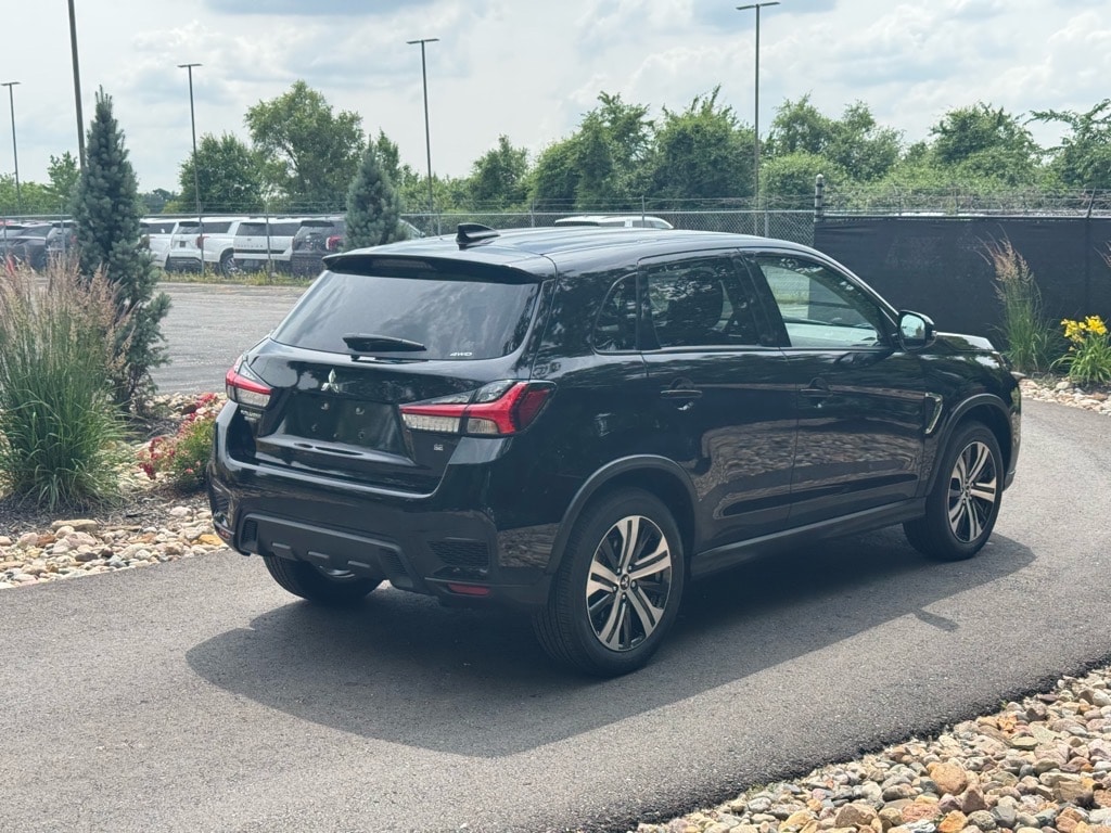 2025 Mitsubishi Outlander Sport SE - Photo 5