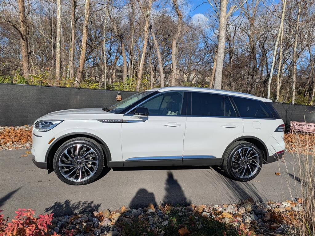 Used 2022 Lincoln Aviator Reserve SUV