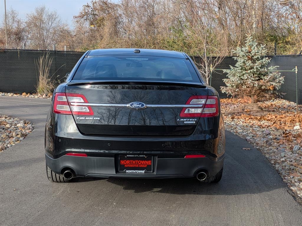 Used 2015 Ford Taurus Limited Sedan