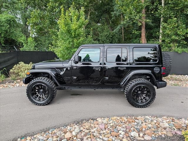 Used 2025 Jeep Wrangler 4-Door Sahara with VIN 1C4PJXEN4SW528763 for sale in Kansas City