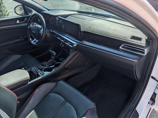 2023 Kia K5 GT - Photo 14