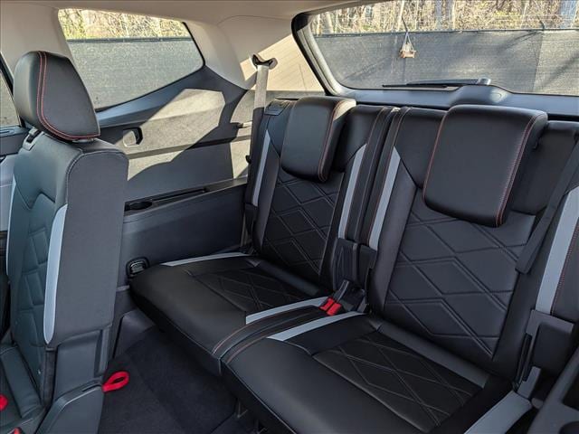2025 Volkswagen Atlas Atlas Peak Edition - Photo 28